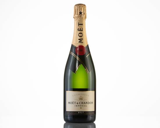 Order Moet & Chandon Imperial Brut, 750mL champagne (12.0% ABV) food online from Golden Ox Liquors store, Saint Augustine on bringmethat.com