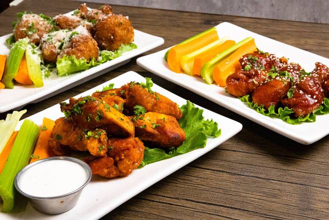 Order 12 Piece Wings food online from 33 Taps store, Los Angeles on bringmethat.com