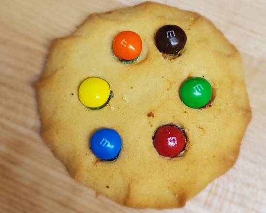 Order M and M's Peanut Butter Cookies food online from Panaderia Y Pasteleria Lopez store, Nashville on bringmethat.com