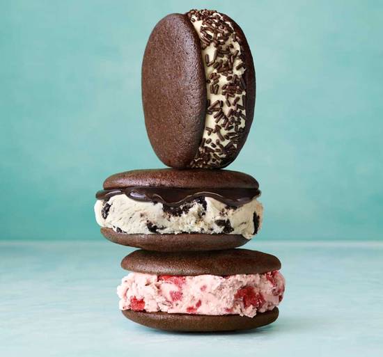 Order Cookie Sandwiches food online from Haagen Dazs Shop store, Woodbury on bringmethat.com