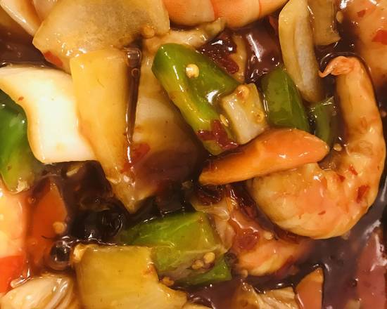 Order Shrimp with Garlic Sauce food online from Auntie Lee store, CHAMPAIGN on bringmethat.com