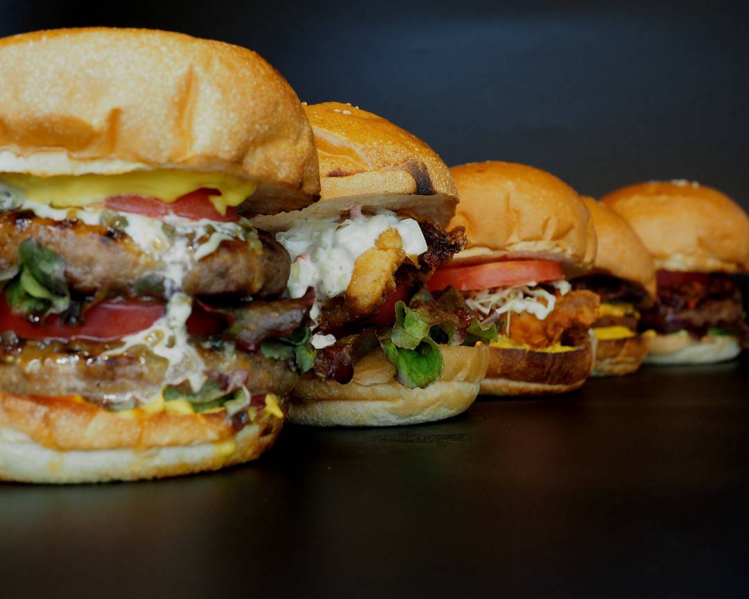 イタリアンがつくるグルメハンバーガー ビストロ1028 ビストロテツヤ Bistro Tetsuya Italian Burgersの出前 宅配 テイクアウトメニュー ウーバーイーツ