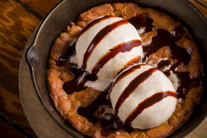 Order Chocolate Chip Cookie Skillet food online from The Rock Wood Fired Pizza store, Tacoma on bringmethat.com