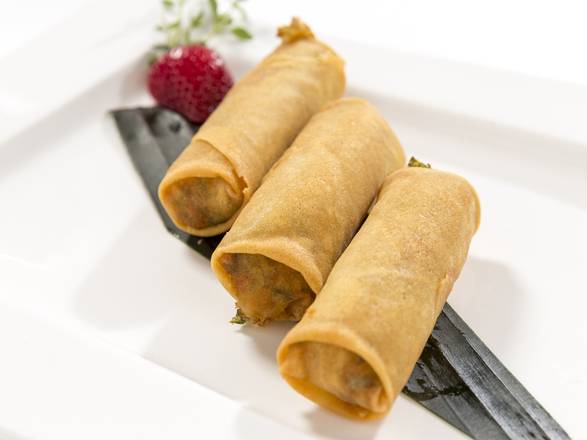 Order Harumaki (3 pcs) food online from Sakura Grill store, El Monte on bringmethat.com