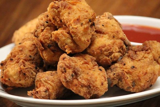Order Boneless Fried Chicken Pieces food online from Bangkok Fusion Café store, Saint Petersburg on bringmethat.com
