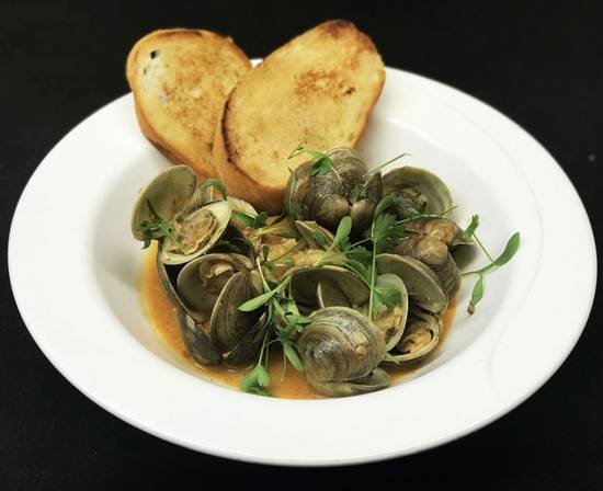 Order Curried Clams food online from blu on the Avenue store, Winter Park on bringmethat.com