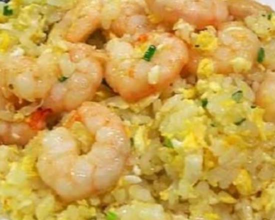 Order 7.9 Fresh Shrimp Fried Rice 鲜虾炒饭 food online from Shandong Bao House store, Seattle on bringmethat.com