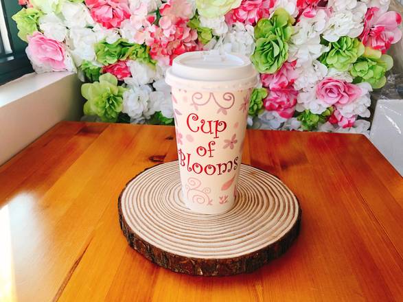 Order Cinnamon Oolong Milk Tea food online from Cup Of Blooms store, San Mateo on bringmethat.com