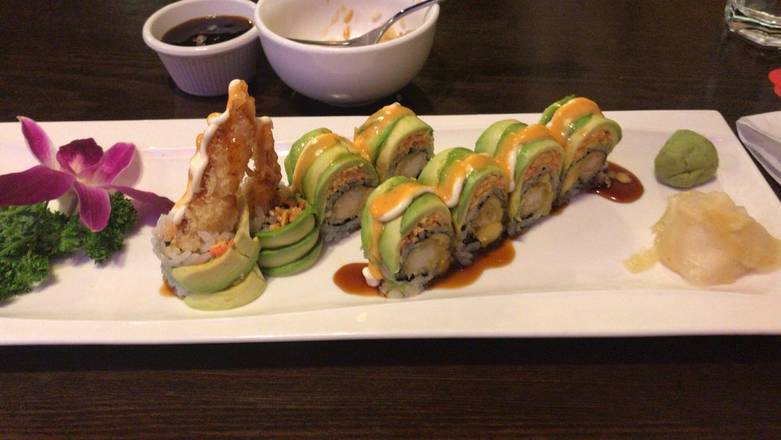 Order Sushi Bear Roll food online from Sushi Bear Sushi & Grill store, Jacksonville on bringmethat.com