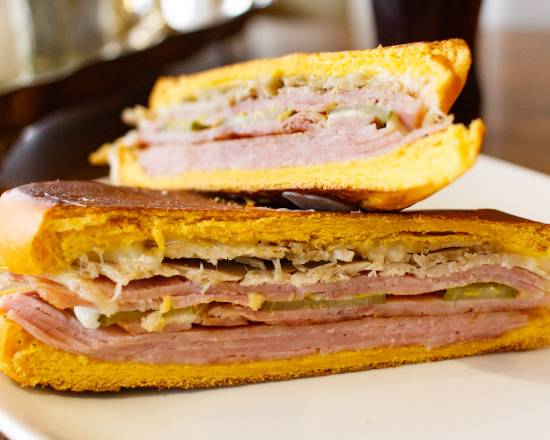 Order Media Noche Sandwich food online from Islas Canarias store, Miami on bringmethat.com