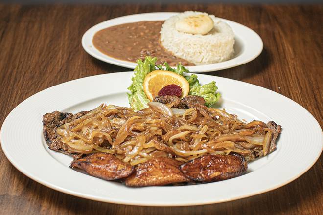 Order Steak and Sauteed Onions Bundle food online from Sabor a Colombia Restaurant & Bar store, Levittown on bringmethat.com