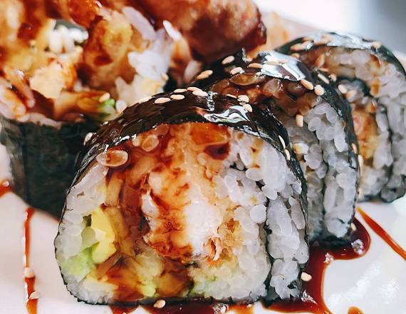 Order Spider Roll food online from Momo Sushi store, Alexandria on bringmethat.com