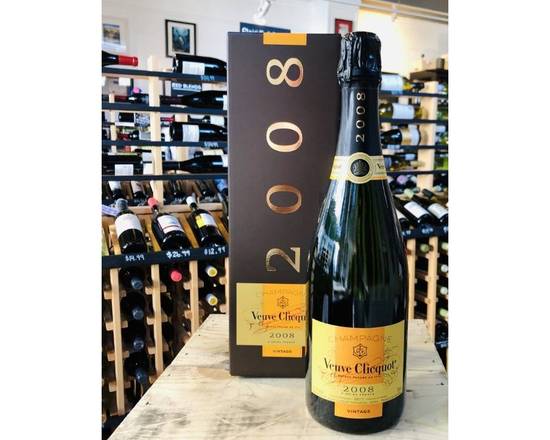 Order Veuve Clicquot Vintage Brut 2008 / 750 ml 12% food online from Pit Stop Liquor Mart store, El Monte on bringmethat.com