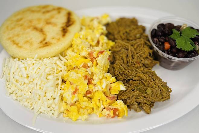 Order Desayuno Criollo Regular food online from Dale Arepa Bar & Healthy Bistro store, Miami on bringmethat.com