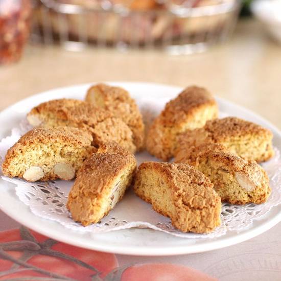 Order Cantuccini Biscotti food online from La Piazza store, Merrick on bringmethat.com