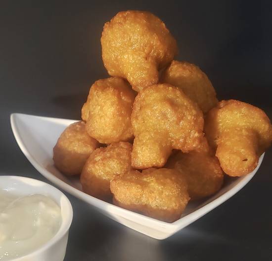 Order Fried Mushrooms food online from Mac Philly Steaks store, Rochester on bringmethat.com