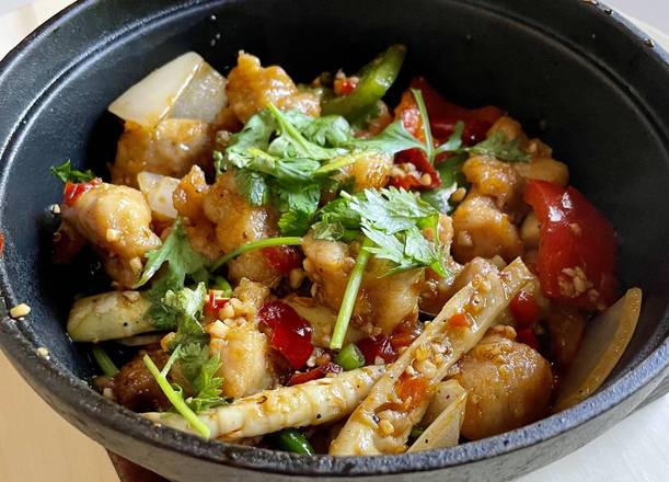 Order SICHUAN PAN-FRIED CHICKEN 小煎鸡 food online from Johnny Carinos Italian Restaurant store, San Antonio on bringmethat.com