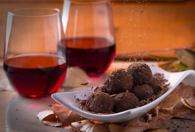 Order Chocolate Truffle and Vanilla Ice Cream food online from Cappone's Chocolate Cake store, San Francisco on bringmethat.com