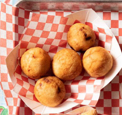 Order Boliarepas food online from La Latina store, Miami on bringmethat.com