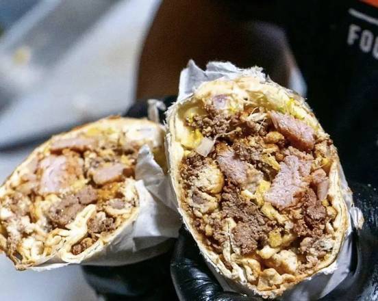 Order Enrrollados Triple Play food online from Punto 19 store, Medley on bringmethat.com