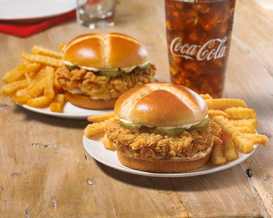 Order XL Chicken Sandwich Combo food online from Church's Chicken store, Tampa on bringmethat.com