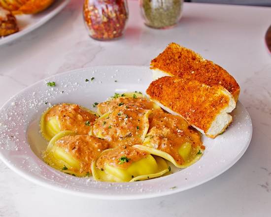 Order Lobster Ravioli Pasta food online from Greco's New York Pizzeria store, Los Angeles on bringmethat.com