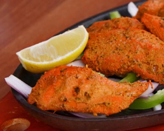 Order Chicken Tikka food online from Cali Tandoor store, Culver City on bringmethat.com