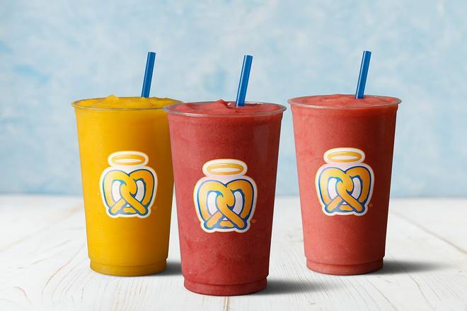Order Freshly Blended Fruit Smoothies food online from Auntie Anne store, Camp Hill on bringmethat.com