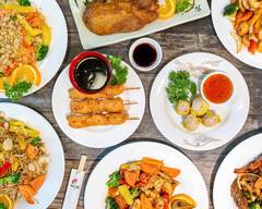 Order Asian Kitchen Johan Cruijff Arena In Amsterdam Menu And Prices Uber Eats