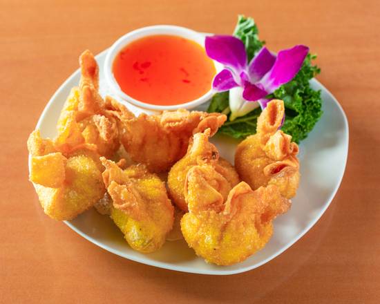Order Crab Rangoon food online from Lanna Thai & Sushi store, West Lealman on bringmethat.com