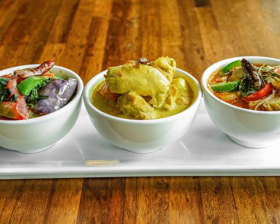 Order Curry a Trois (gluten-free) food online from Summer Summer Thai Eatery store, Emeryville on bringmethat.com