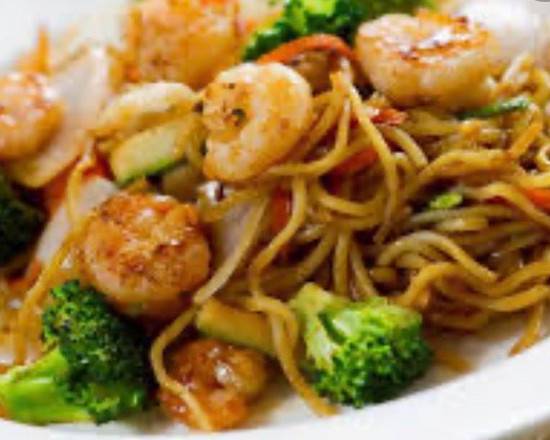 Order Shrimp Yakisoba  food online from Shiro Sushi Teriyaki store, Portland on bringmethat.com