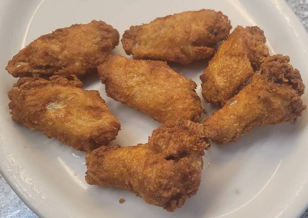 Order Chicken Wings food online from Fleetwood diner store, Ann Arbor on bringmethat.com