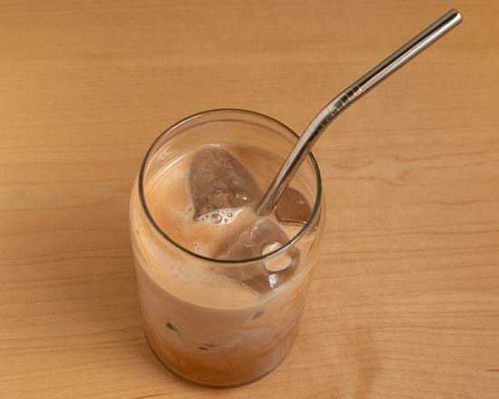 Order Iced Dandelion Mocha 巧克力冰摩卡(12 oz) food online from One Plus store, Berkeley on bringmethat.com