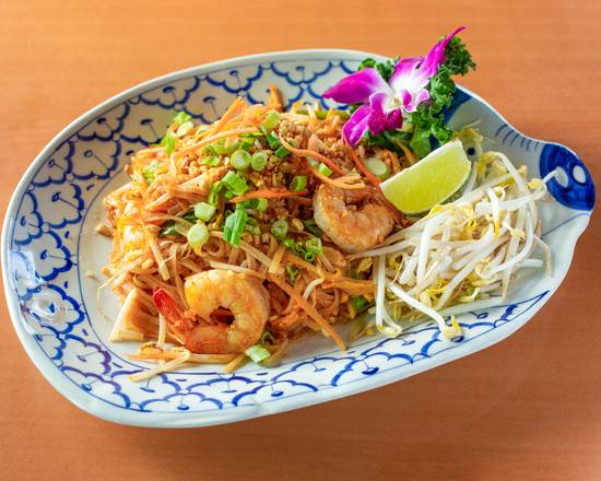 Order Pad Thai food online from Lanna Thai & Sushi store, West Lealman on bringmethat.com