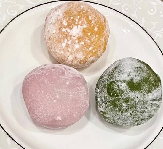 Order Mochi food online from Mizu Sushi and Grill store, Jacksonville on bringmethat.com