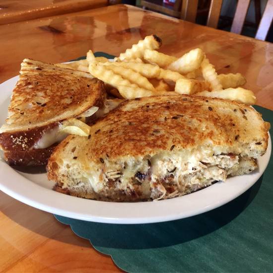 Order Chicken Melt food online from Vivian Millennium Cafe store, Studio City on bringmethat.com