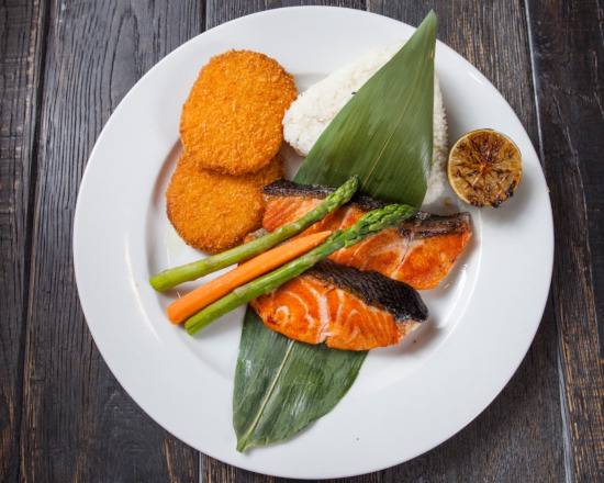 Order Grilled Salmon Entree food online from Boto Sushi store, San Diego on bringmethat.com