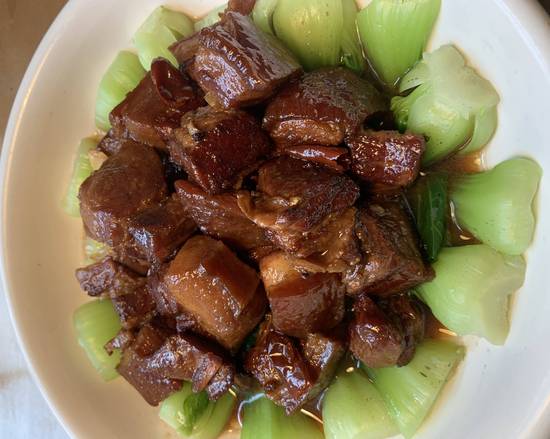 Order One of Chairman Mao's Favorite 毛氏红烧肉 food online from He store, Middletown on bringmethat.com