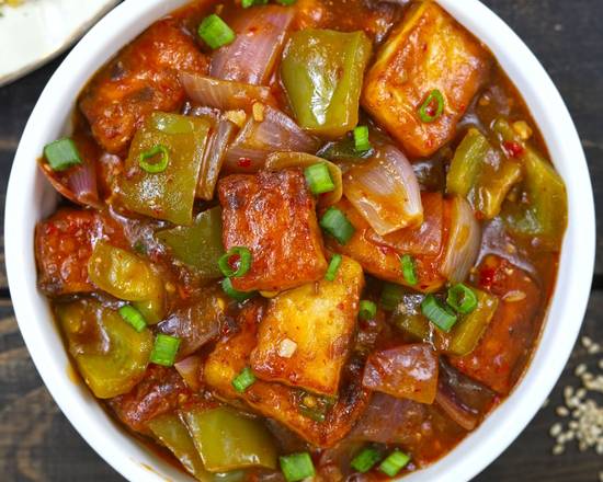 Order Spicy Chilli Paneer food online from Desi Chops store, Terrace on bringmethat.com