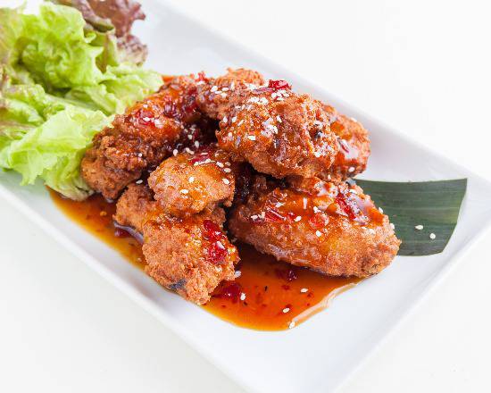 Order Silom’s Wings food online from Silom 12 Thai Bucktown store, Chicago on bringmethat.com
