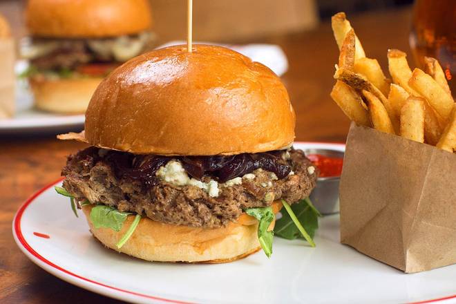 Order Blue Cheese Balsamic Bacon Burger food online from Founding Farmers Tysons store, Providence on bringmethat.com