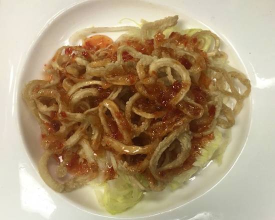 Order Thai Style Crispy Calamari food online from Kobe Japanese Restaurant store, Bismarck on bringmethat.com