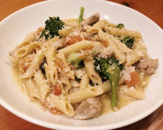 Order Chicken And Broccoli Penne food online from Sand Point Grill store, Seattle on bringmethat.com