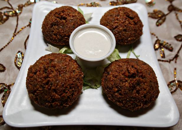 Order Falafel (4 pcs) food online from Cafe Layal store, HOUSTON on bringmethat.com