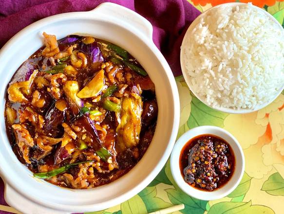 Order H5. Eggplant with Shredded Pork in Garlic Sauce food online from Din Ho Chinese BBQ store, Austin on bringmethat.com