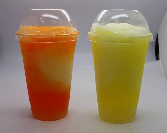 Order Fresh Hand Squeezed Lemonade food online from Firehouse Steak & Lemonade store, Chicago on bringmethat.com