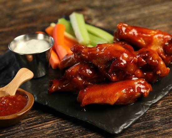 Order Sweet Chili food online from Wild Wild Wings store, San Francisco on bringmethat.com
