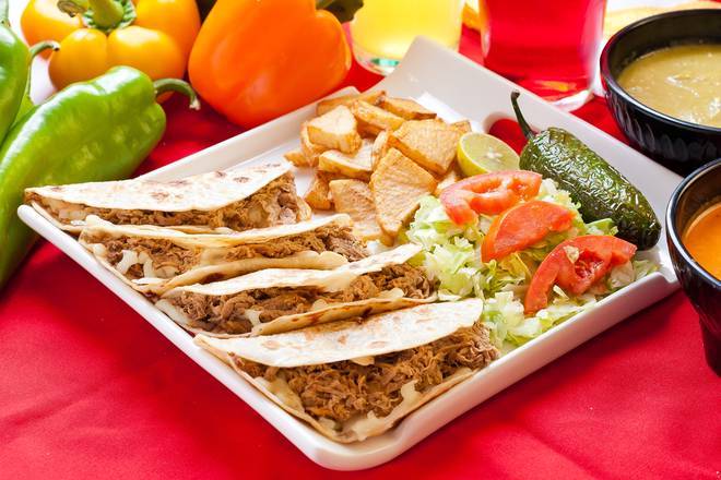 Order Tacos Plancha de Pollo food online from 100% Antojitos Mexicanos - Pharr store, Pharr on bringmethat.com