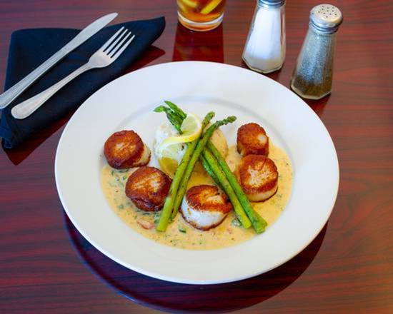 Order Seared Fresh Jumbo Scallops food online from Branos Italian Grill store, Cocoa Beach on bringmethat.com